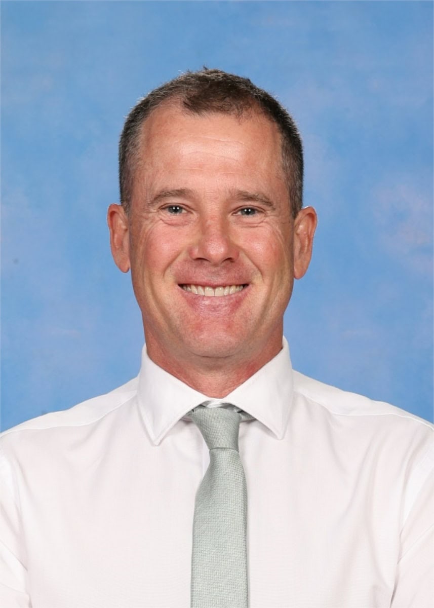 Akehurst, Craig