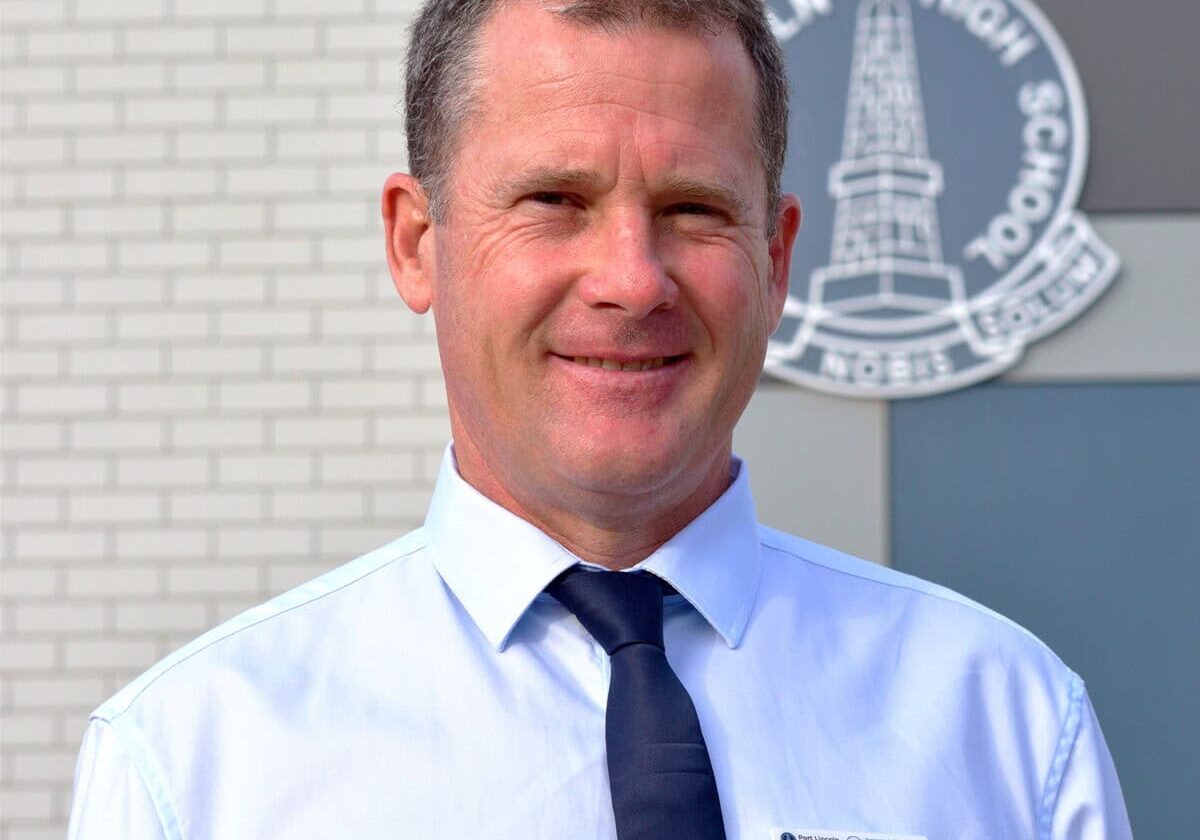 2024-plhs-principal-craig-akehurst