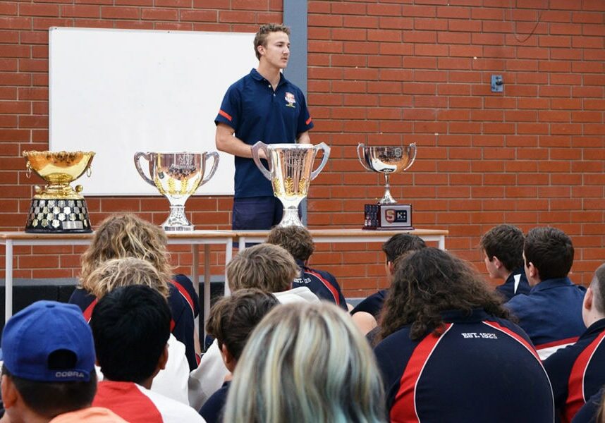 afl-sanfl-premiership-cups-visit-plhs-0