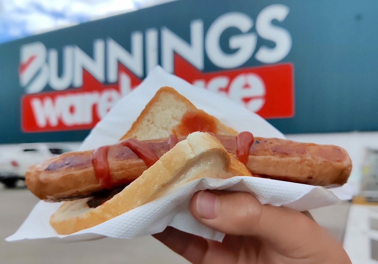 bunnings-sausage-sizzle