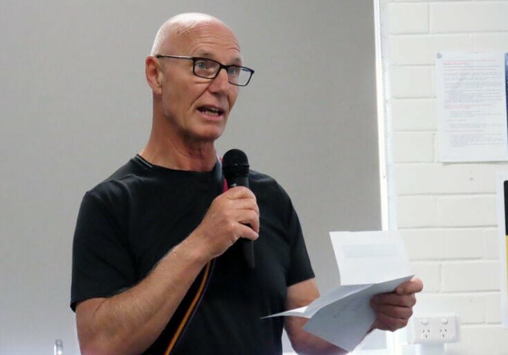 clive-palmer-farewell-party-4-768x512-1