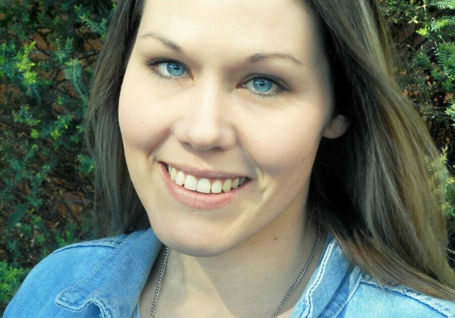 holly-wilsdon-fb