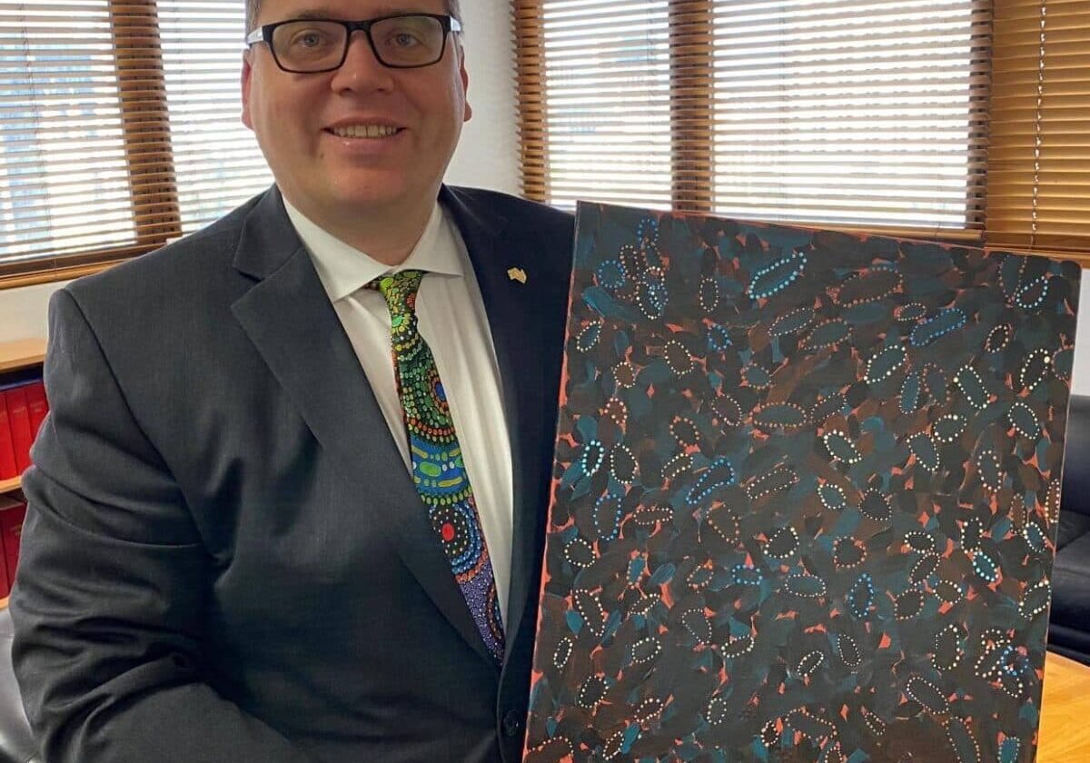 john-gardner-mp-with-nathaniels-painting