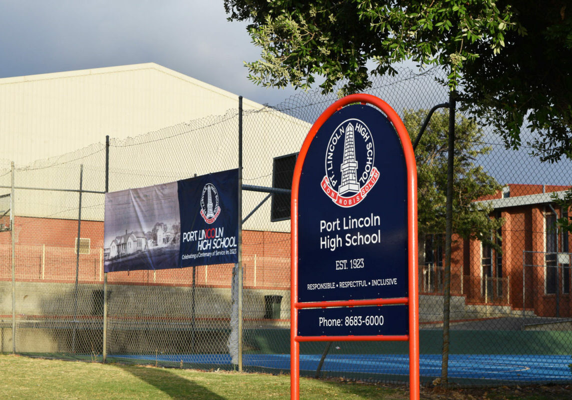 new-plhs-signs-1