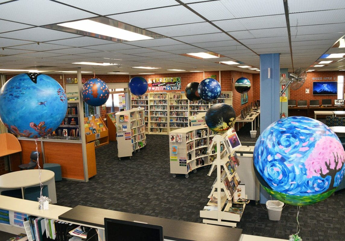 painted-balloons-for-book-week-1