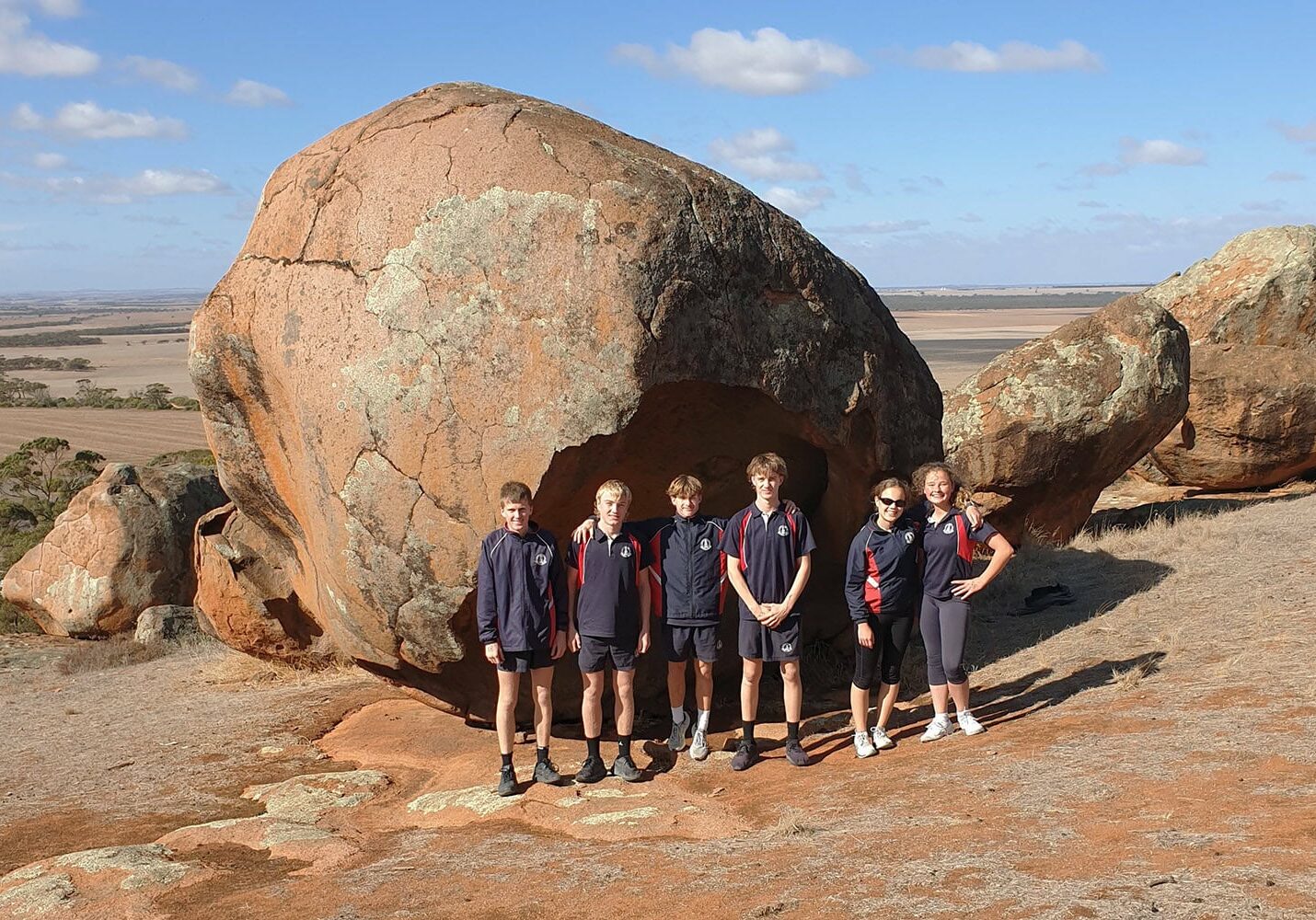 plhs-cross-country-runners