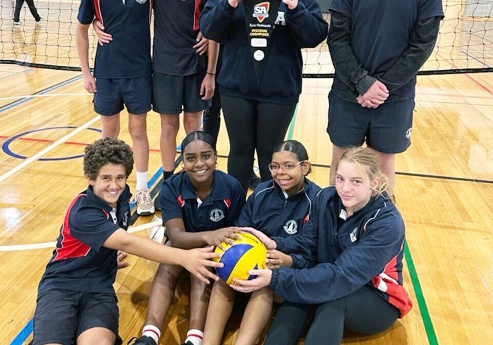 plhs-year-9-10-mixed-volleyball-team