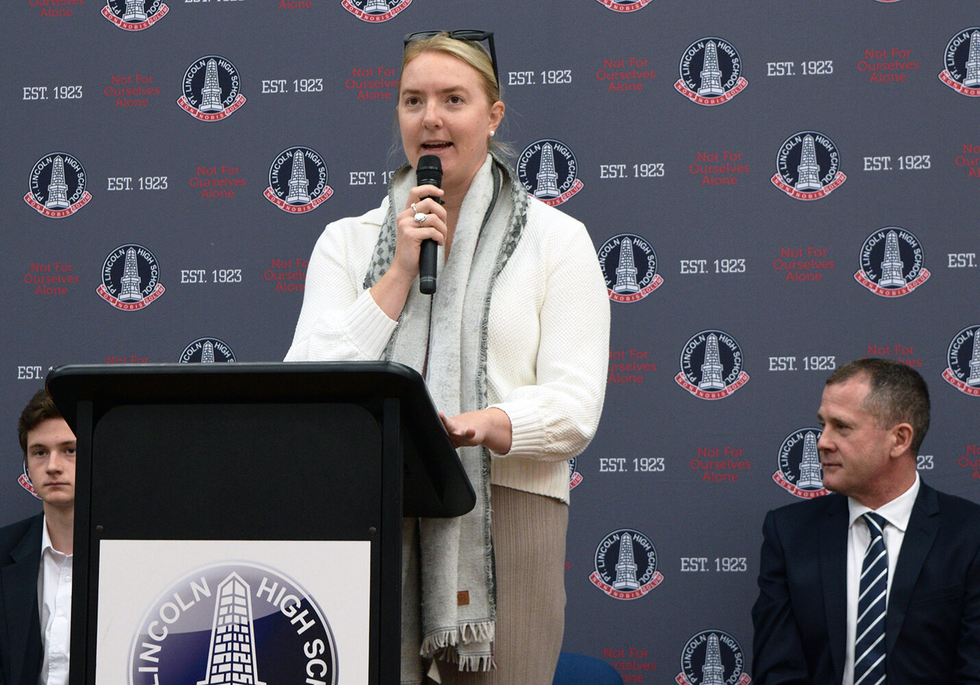 term-1-academic-excellence-crew-awards-assembly-5