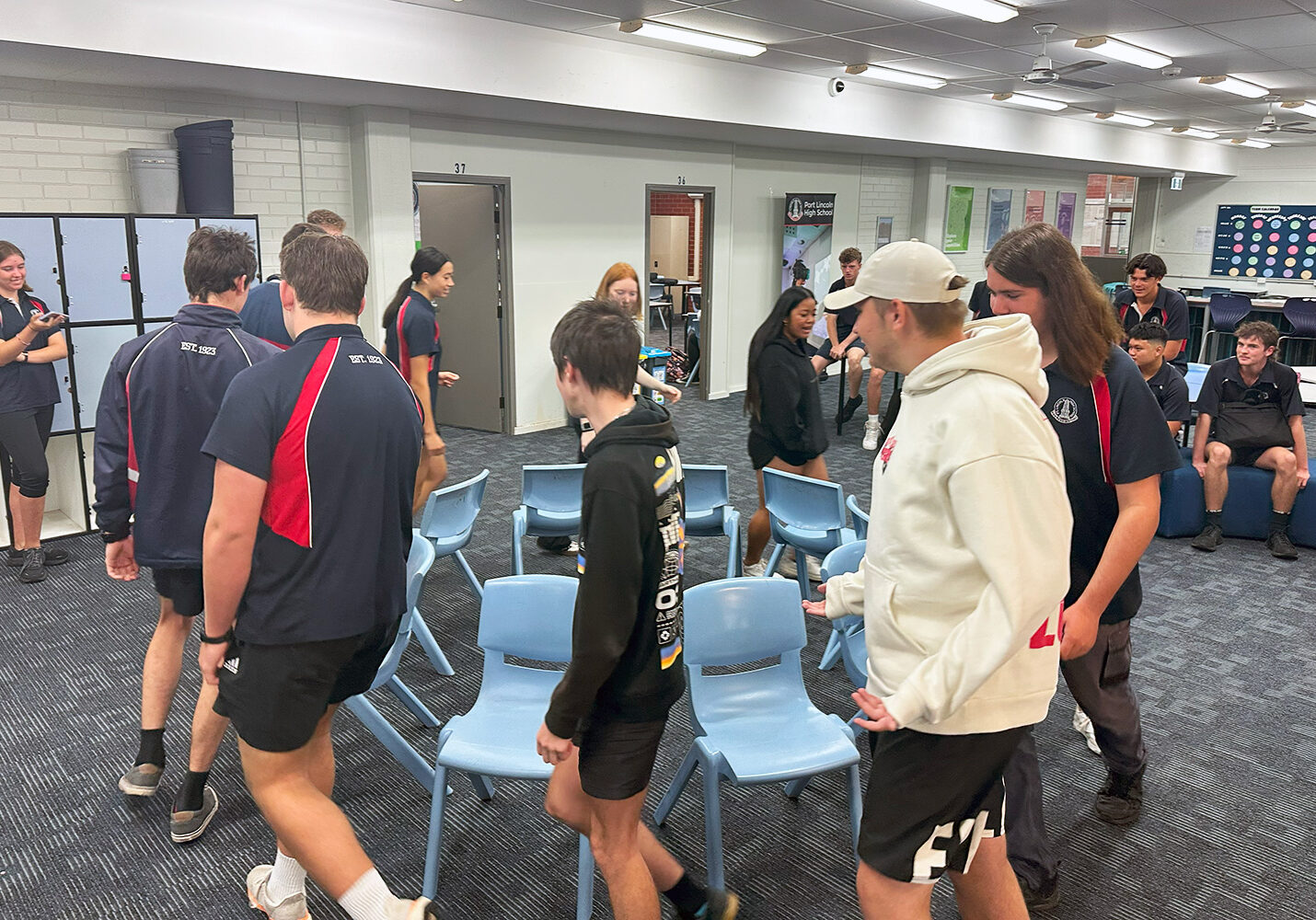 year-12-friday-crew-challenge-musical-chairs-1