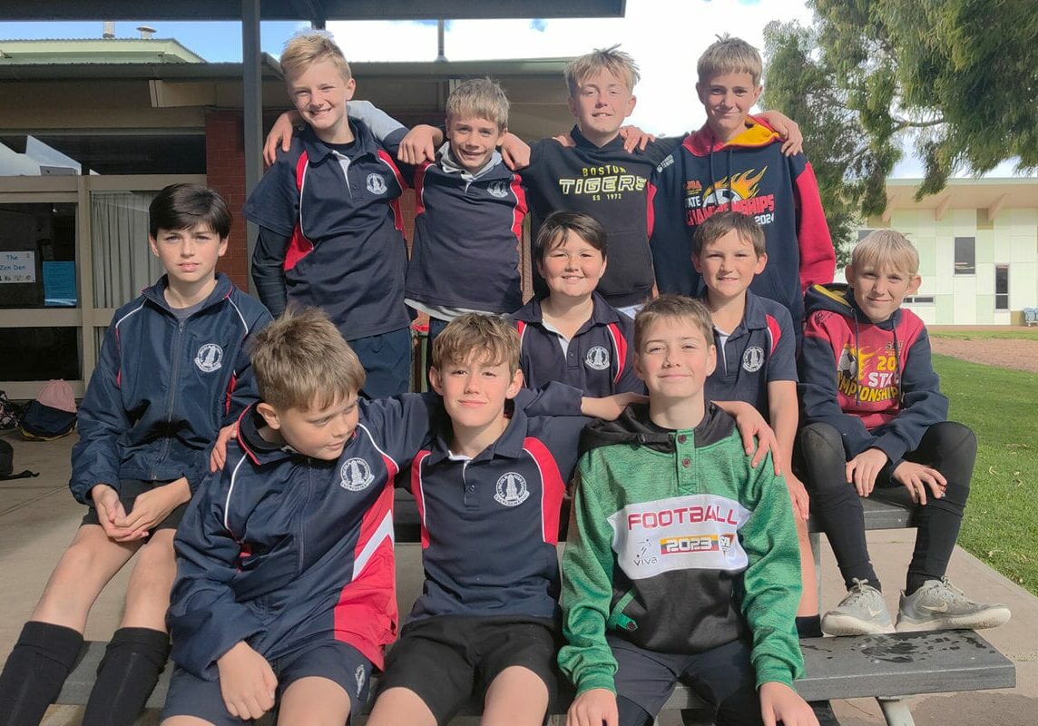 year-7-5-a-side-soccer-boys-1